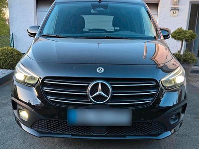 Usata Mercedes 180 116 CV (85 kW) 2022 Nero Berlina