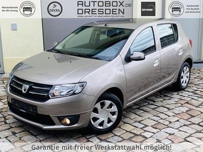 Gebraucht Dacia Sandero Lauréate 90 PS (66 kW) 2015 Stone Limousine