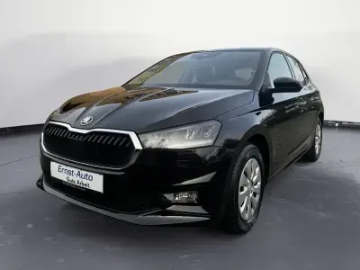 Gebraucht Skoda Fabia Essence 80 PS (58 kW) 2025 Blackmagic perleffekt Kleinwagen