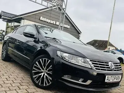 Second-hand VW CC Highline 140 CP (102 kW) 2012 Negru Berlinǎ
