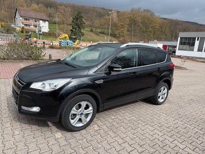 Gebraucht Ford Kuga Titanium 179 PS (131 kW) 2015 Schwarz SUV