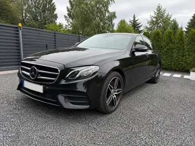 Gebraucht Mercedes E300 AMG 320 PS (235 kW) 2020 Schwarz Limousine