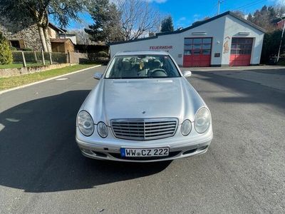 Mercedes E270