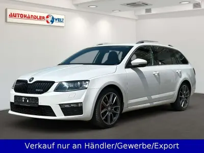 Używany Skoda Octavia RS 220 KM (161 kW) 2015 Biały Kombi