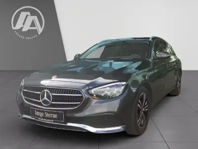 Gebraucht Mercedes E220 200 PS (147 kW) 2023