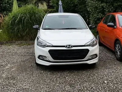Gebraucht Hyundai i20 Active 84 PS (61 kW) 2018 Weiß Kleinwagen