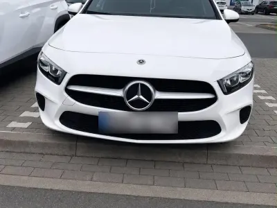 Gebraucht Mercedes A160 109 PS (80 kW) 2022 Weiß Kleinwagen