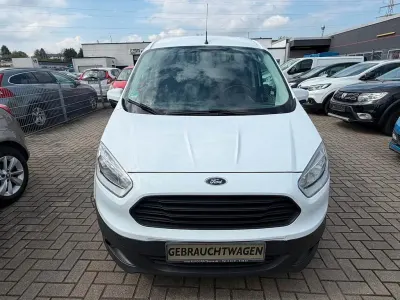 Używany Ford Transit Trend 101 KM (74 kW) 2018 Biały Minivan