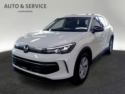 Nowe VW Tiguan 131 KM (96 kW) 2026 Biały SUV