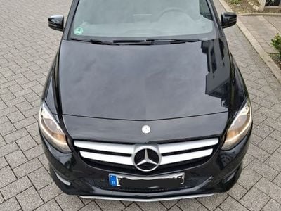 Mercedes B180