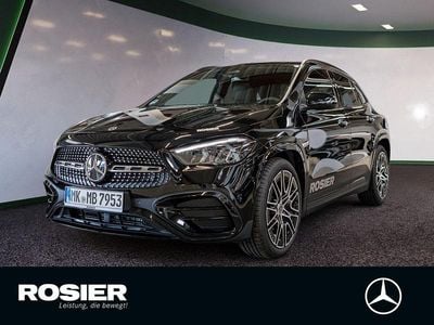 Schwarz / kosmosschwarz Gebraucht 2025 Mercedes GLA180 SUV | 40.990 € (Teuer)