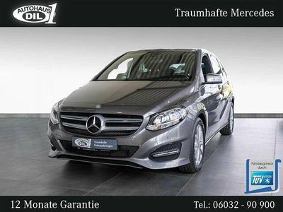 Gebraucht Mercedes B200 156 PS (114 kW) 2015 Grau (mountaingrau  met.) Van / Kleinbus