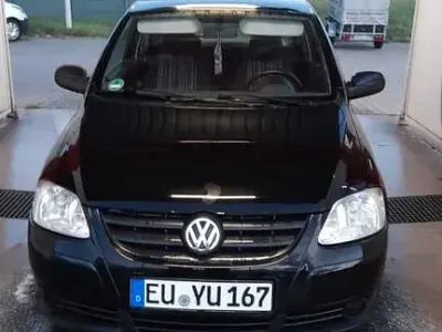 Używany VW Fox 54 KM (39 kW) 2005 Czarny Hatchback
