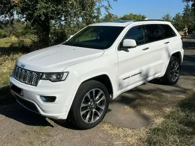 Gebraucht Jeep Grand Cherokee Overland 286 PS (210 kW) 2017 Weiß SUV