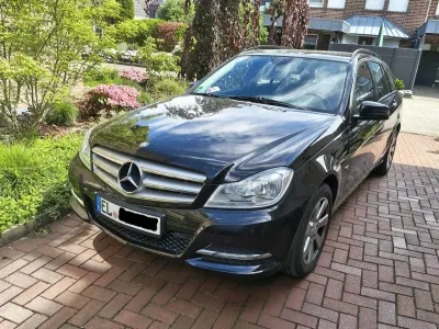 Gebraucht Mercedes C200 136 PS (100 kW) 2012 Schwarz Kombi