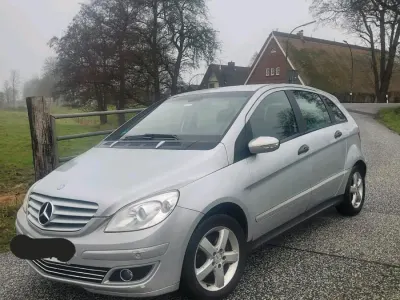 Gebraucht Mercedes B150 95 PS (69 kW) 2006 Grau Van / Kleinbus