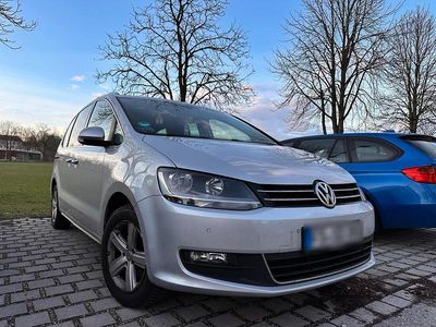 Gebraucht VW Sharan 150 PS (110 kW) 2012 Silber Van / Kleinbus