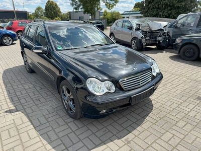 Mercedes C200