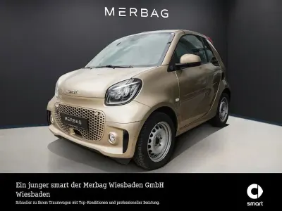 Używany Smart ForTwo Electric Drive Exclusive 60 kW (82 KM) 2022 Brązowy Kabriolet