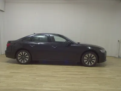 Gebraucht Audi A6 Ambiente 299 PS (219 kW) 2021 Schwarz Limousine