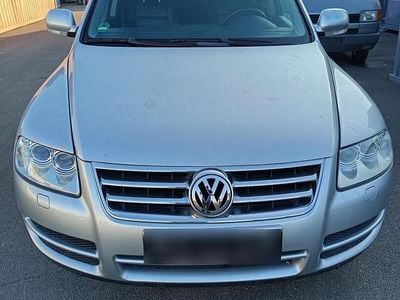 Second-hand VW Touareg R 174 CP (127 kW) 2003 Argintiu SUV