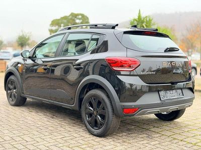 Neu Dacia Sandero Extreme 101 PS (74 kW) 2025 Schwarz SUV
