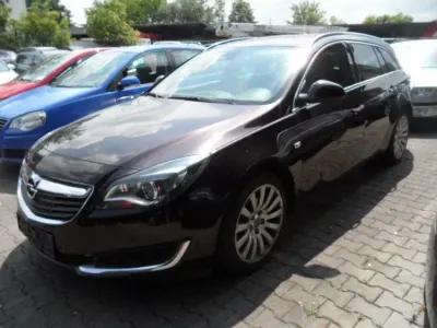 Gebraucht Opel Insignia Innovation 163 PS (119 kW) 2014 Braun Kombi