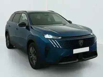 Gebraucht Peugeot 5008 Allure 136 PS (100 kW) 2025 Andere SUV