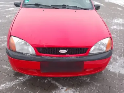 Gebraucht Ford Fiesta 50 PS (36 kW) 2000 Rot Kleinwagen
