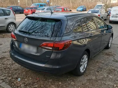 Gebraucht Opel Astra 136 PS (100 kW) 2016 Andere farben Kombi