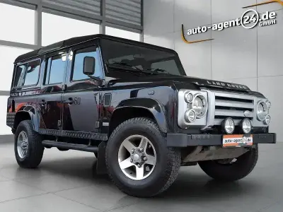 Gebraucht Land Rover Defender 201 PS (147 kW) 2008 Santorini black Kombi