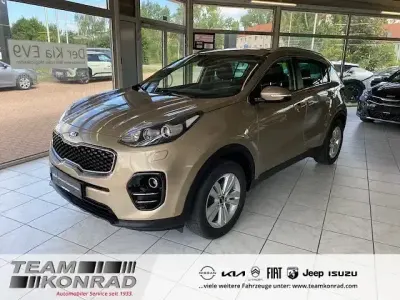 Gebraucht Kia Sportage Spirit 132 PS (97 kW) 2016 Silber SUV