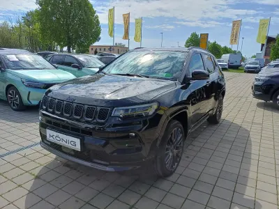 Usado Jeep Compass 180 HP (132 kW) 2022 Preto SUV