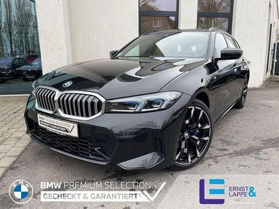 Gebraucht BMW 330e M Sport 292 PS (214 kW) 2025 Black sapphire Kombi