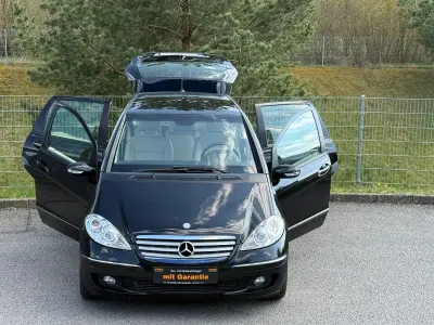 Gebraucht Mercedes A200 Elegance 136 PS (100 kW) 2005 Schwarz Van / Kleinbus