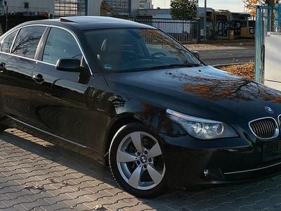 BMW 525