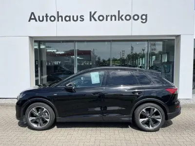 Gebraucht Audi Q4 e-tron S-Line 250 kW (340 PS) 2024 Schwarz SUV