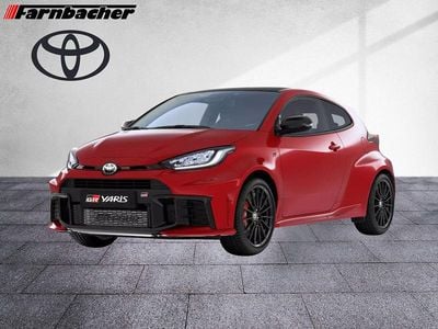 Neu Toyota Yaris 280 PS (205 kW) 2025 Karminarot Kleinwagen