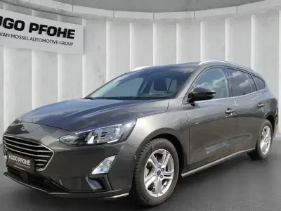 Gebraucht Ford Focus Cool & Connect 125 PS (91 kW) 2022 Grau Kombi