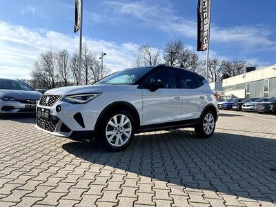 Gebraucht Seat Arona Xperience 110 PS (80 kW) 2022 Nevada weiss (metallic) SUV
