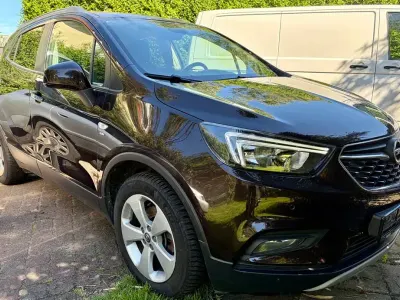 Usado Opel Mokka X Active 140 HP (102 kW) 2017 Castanho SUV