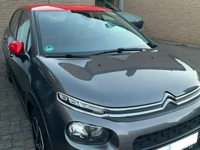 Gebraucht Citroën C3 PureTech 83 PS (61 kW) 2018 Grau Kleinwagen