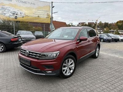 Rot Gebraucht 2017 VW Tiguan Highline SUV | 18.790 € (Fairer Preis)