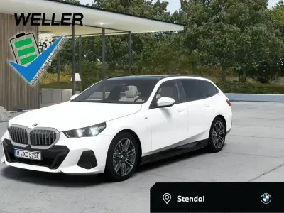 Gebraucht BMW i5 Sport Line 289 kW (394 PS) 2025 Weiß Kombi