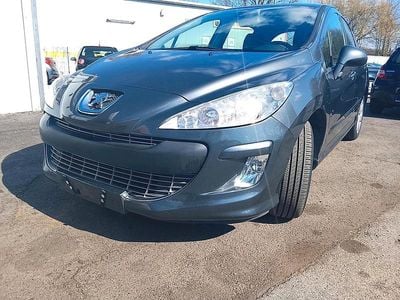 Gebraucht Peugeot 308 120 PS (88 kW) 2010 Grau Limousine