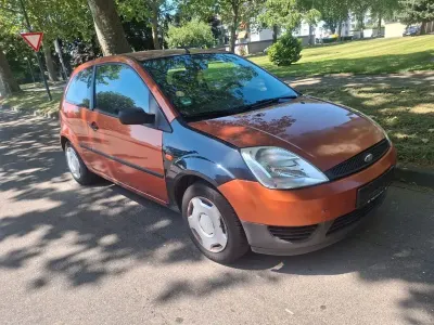 Gebraucht Ford Fiesta 69 PS (50 kW) 2003 Orange Kleinwagen