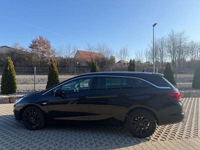 Schwarz Gebraucht 2019 Opel Astra Innovation Kombi | 12.500 € (Fairer Preis)