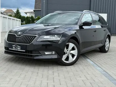 Gebraucht Skoda Superb Style 150 PS (110 kW) 2017 Schwarz Kombi