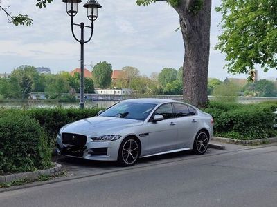 gebraucht Jaguar XE 20d 180PS R-Sport Automatik Diesel