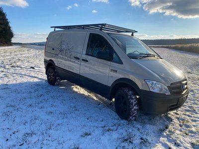 Beige Gebraucht 2011 Mercedes Vito Van | 18.900 €